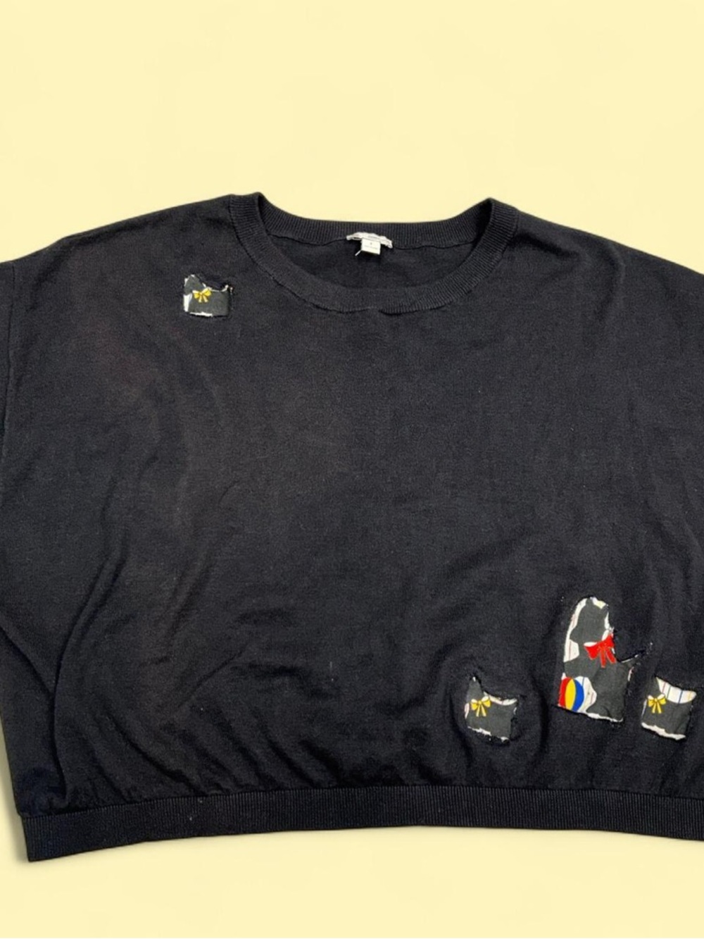 Crop sweater with dog patches